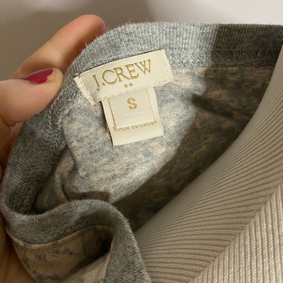 LIKE NEW J.Crew Baroque Printed Pullover, Small - Picture 4 of 4